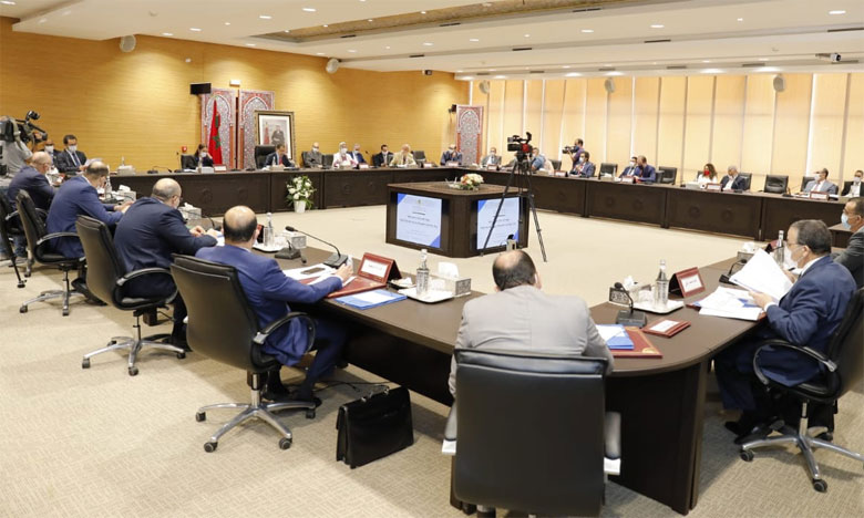 نزهة الوفي تستعرض مشروع العمل الاستعجالي لمواكبة تداعيات "كوفيد 19" على المغاربة المقيمن بالخارج