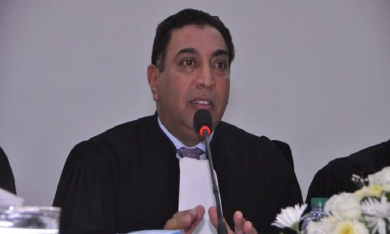 نقيب هيئة المحامين بمراكش يوجه رسالة لزملائه بعد تأكيد اصابته بفيروس كورونا