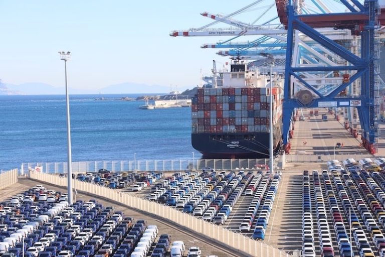 هل يربح ميناء طنجة المتوسط من فرض