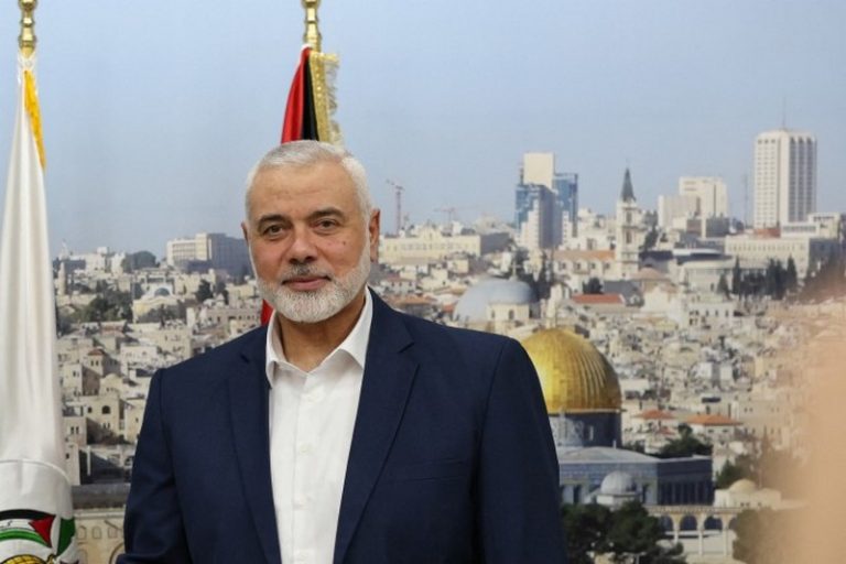 هنية يجري محادثات بتركيا لبحث ملف الأسرى