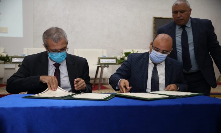 هيئة المحامين بالبيضاء ووزارة العدل توقعان مذكرة تفاهم لتدبير المنصة الرقمية للمحامي والتواصل عن بعد