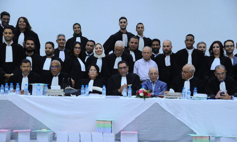 هيئة المحامين بمراكش توزع عائدات صندوق التكافل الاجتماعي على أصحاب البدلة السوداء