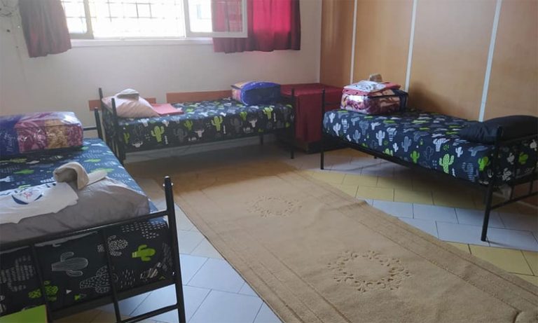 هيئة جمعوية توفر الإيواء للأشخاص دون مأوى في البيضاء للحماية من كوفيد 19