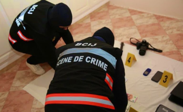 وجدة: تفكيك خلية إرهابية تتألف من أربعة متشددين يرتبطون بما يسمى بتنظيم “الدولة الإسلامية