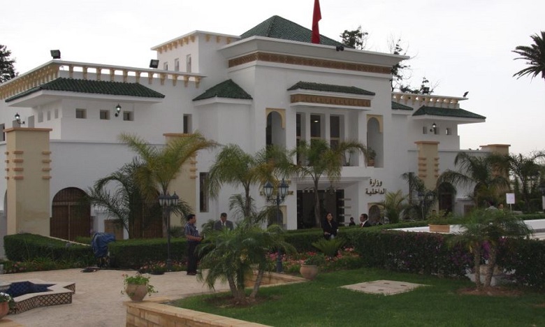 وزارة الداخلية تعلن إعادة العمل بالرقم 5757 لتلقي شكايات المستهلكين