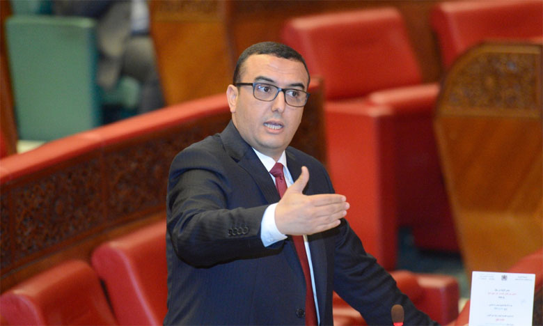 وزارة الشغل تستقبل ابتداء من اليوم طلبات تجديد رخص تشغيل الأجراء الأجانب