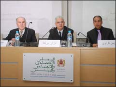 المجلس الاقتصادي والاجتماعي يكشف تأخر المغرب في البحث والابتكار المجلس الاقتصادي والاجتماعي يكشف تأخر المغرب في البحث والابتكار