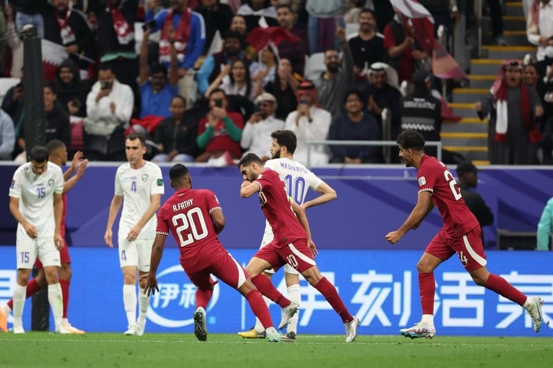 قطر تتأهل إلى نصف نهائي كأس آسيا