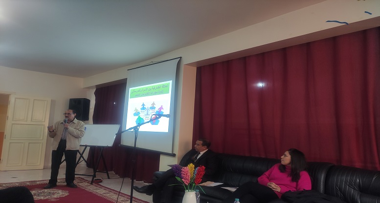 مراكش .. مناقشة العلاقة التشاركية بين الأسرة والمدرسة وتأثيرها على تفوق المتعلم