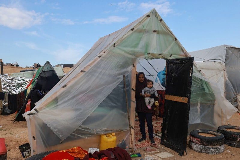 مصر تجهز "منطقة عازلة" في سيناء تحسبا لاستقبال لاجئين فلسطينيين من غزة