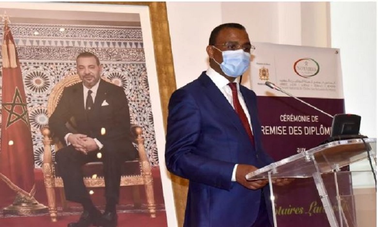 56 من الموثقين الجدد يلتحقون بالمهنة..يكو دعاهم للتحلي بالنزاهة والعدالة ووزير العدل حثهم على تحقيق الأمن التعاقدي