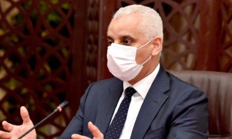 آيت الطالب: وزارة الصحة تسخر كامل جهودها لتأمين مخزون كاف من لقاح فيروس كورونا