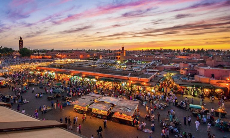 أزمة كورونا تدفع العاملين في القطاع السياحي بمراكش إلى تغيير نشاطهم وامتهان حرف أخرى