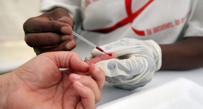 أزيد من 900 شخص يتعايشون مع داء السيدا بجهة فاس مكناس