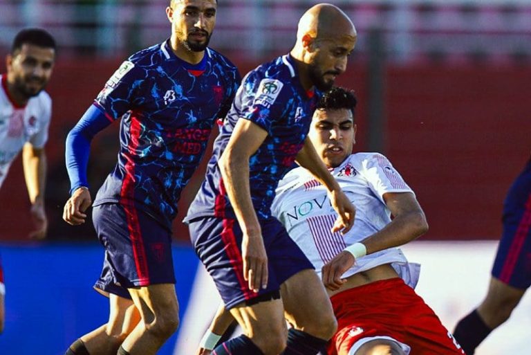التعادل الإيجابي ينهي مباراة الفتح وتطوان