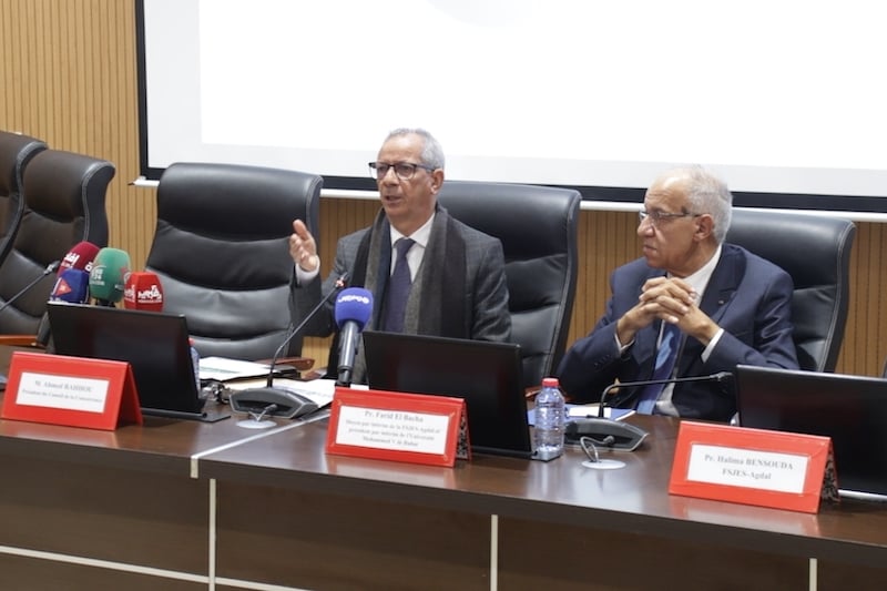 "المنافسة" يستعد لنشر رأي حول "أسواق الجملة" وفتح نقاشات عمومية "المنافسة" يستعد لنشر رأي حول "أسواق الجملة" وفتح نقاشات عمومية