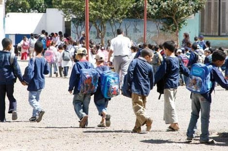 برامج التربية غير النظامية تستهدف 80 ألف من اليافعين غير الممدرسين