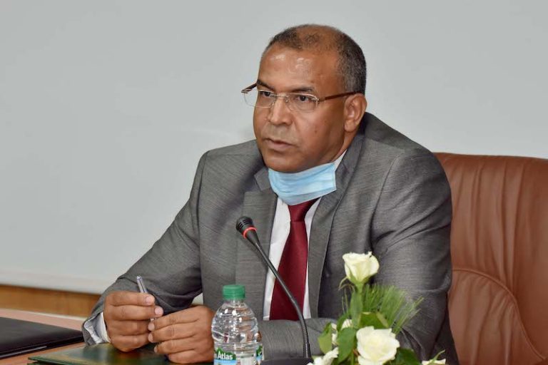 بولعجول يقدم آفاق التقليص من الحوادث على الطريق العام المرتبطة باضطرابات النوم