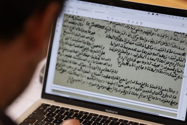 صعوبات البحث والتنقيب تعترض طريق محقّقي الأدب المغربي الحديث والقديم