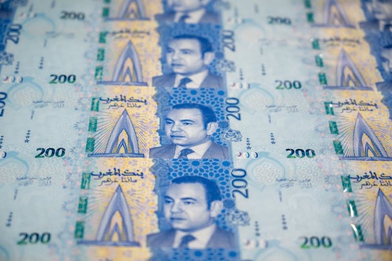 عجز الميزانية يصل إلى 62.8 مليارات درهم