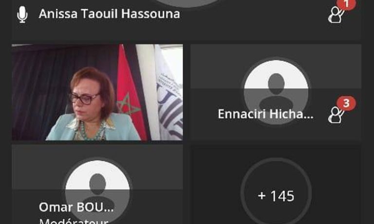 عواطف حيار رئيسة جامعة الحسن الثاني بالدار البيضاء تعلن عن بداية الدخول الدراسي عبر الأنترنيت