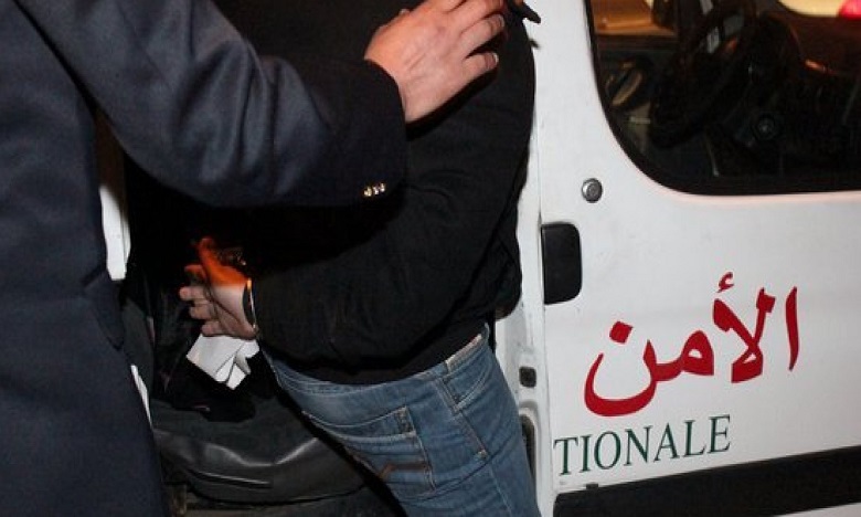 فاس: شرطي يضطر لاطلاق الرصاص لايقاف صاحب سوابق عرض حياة المواطنين للخطر