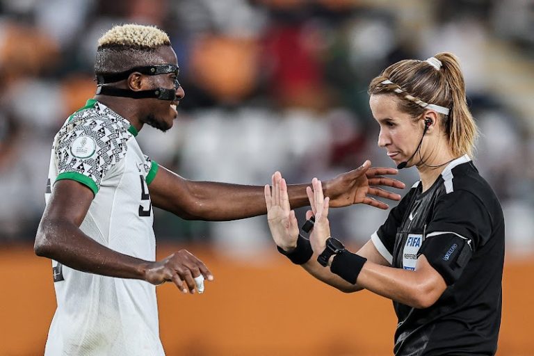 كربوبي: هدفي تطبيق العدالة في الملاعب