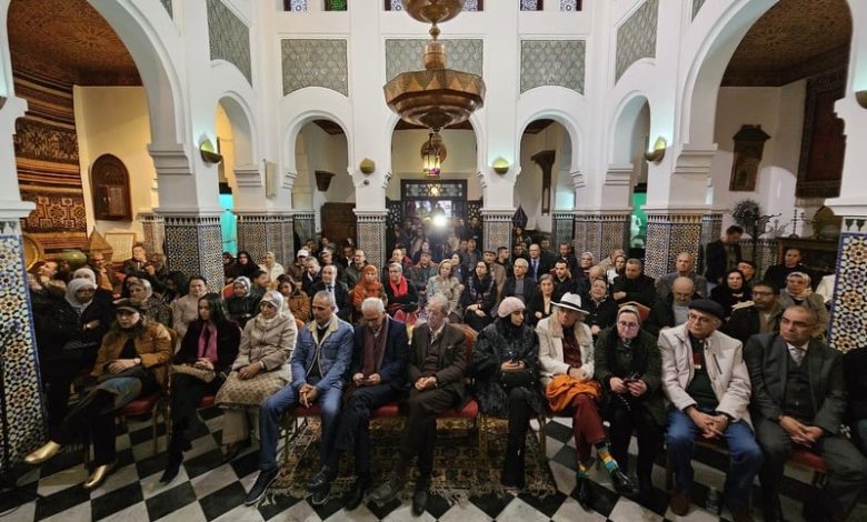مدينة تطوان تحتضن أمسية شعرية كبرى مدينة تطوان تحتضن أمسية شعرية كبرى