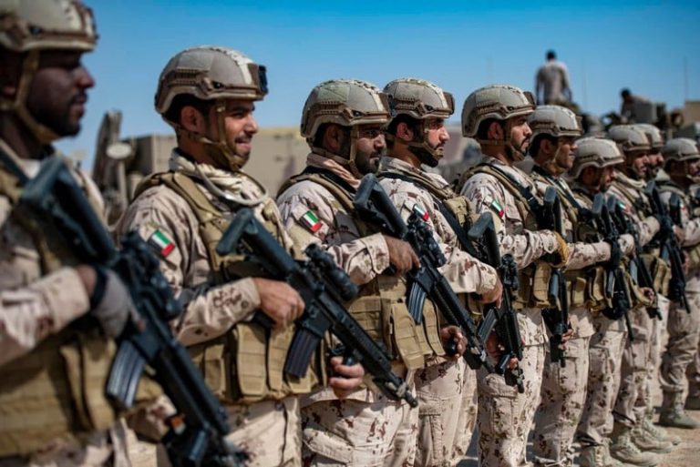 مقتل 3 جنود إماراتيين وبحريني بالصومال