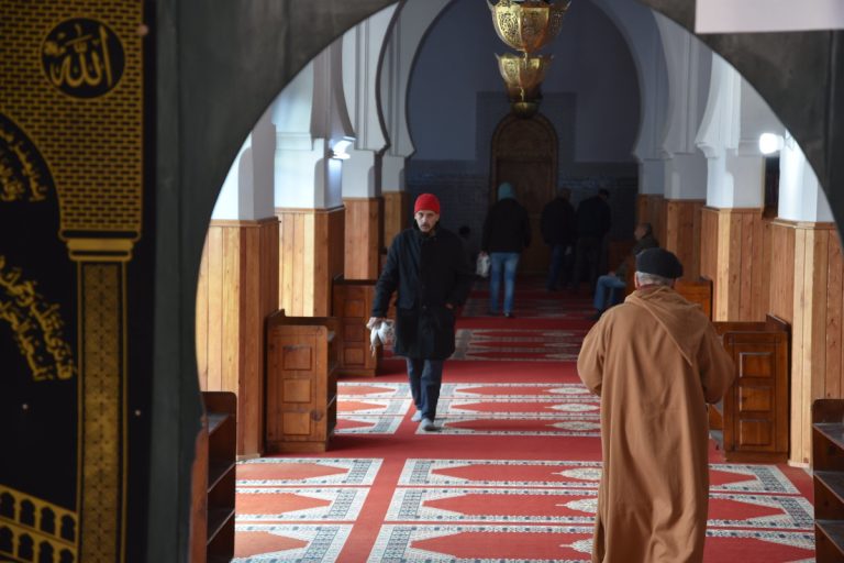 وثيقة منع الخطباء من ذكر فلسطين في المساجد "مزورة وصادرة عن جهة غير مغربية" ( وزارة الأوقاف)