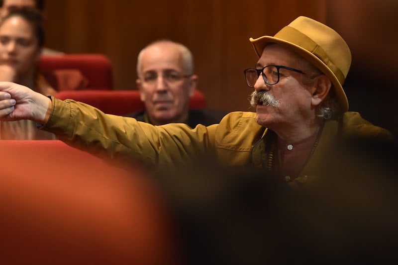 الشوبي يغادر المستشفى بعد عملية جراحية الشوبي يغادر المستشفى بعد عملية جراحية