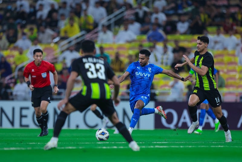 الهلال يزيح الاتحاد من دوري أبطال آسيا الهلال يزيح الاتحاد من دوري أبطال آسيا