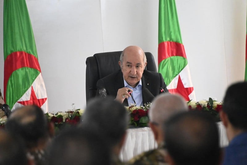 تأجيل الانتخابات والعهدة الثانية.. مصير مجهول يلف مستقبل الرئيس تبون