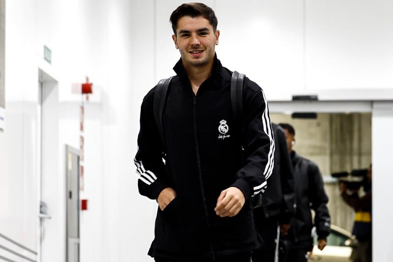 جدة إبراهيم دياز تعلق على اختياره "الأسود" جدة إبراهيم دياز تعلق على اختياره "الأسود"