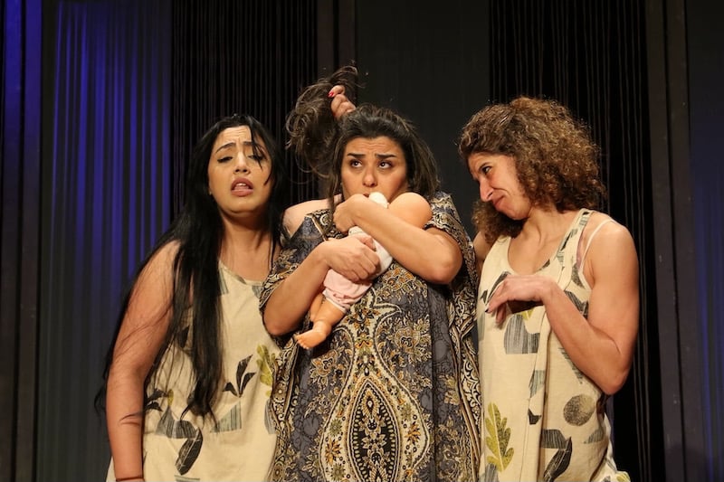 فرقة مسرح أركان تطلق جولة في رمضان