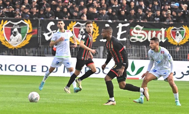 مؤشر يختار تشكيلة الدوري المغربي الجيش والرجاء يدخلان صراع الأمتار الأخيرة
