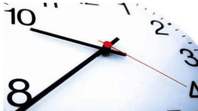 المغرب يعود إلى الساعة القانونية بحلول شهر رمضان