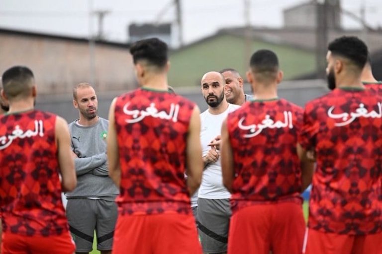 المنتخب يخوض أول حصة تدريبية بالمعمورة