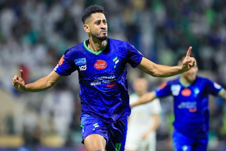 باتنا يطارد رونالدو في "مساهمات التهديف"