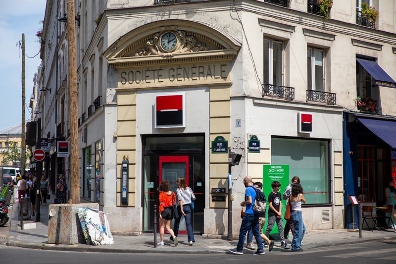 بنك أمريكي يدخل على خط صفقة مولاي حفيظ العلمي و