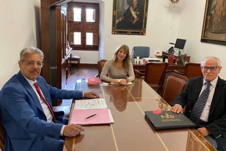 تعاون يجمع مركزا مغربيا وجامعة غرناطة