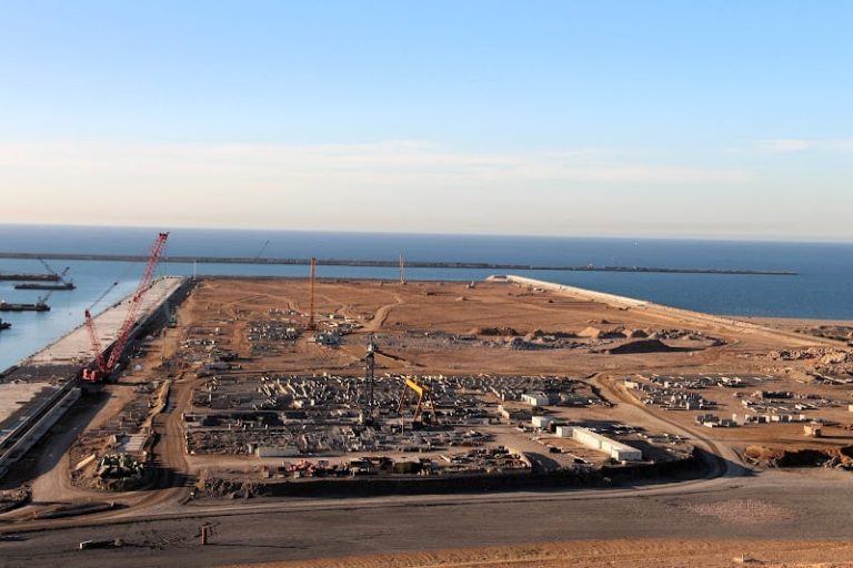 تقرير يرصد أهمية تقوية الشراكة الاقتصادية بين المغرب والمملكة المتحدة