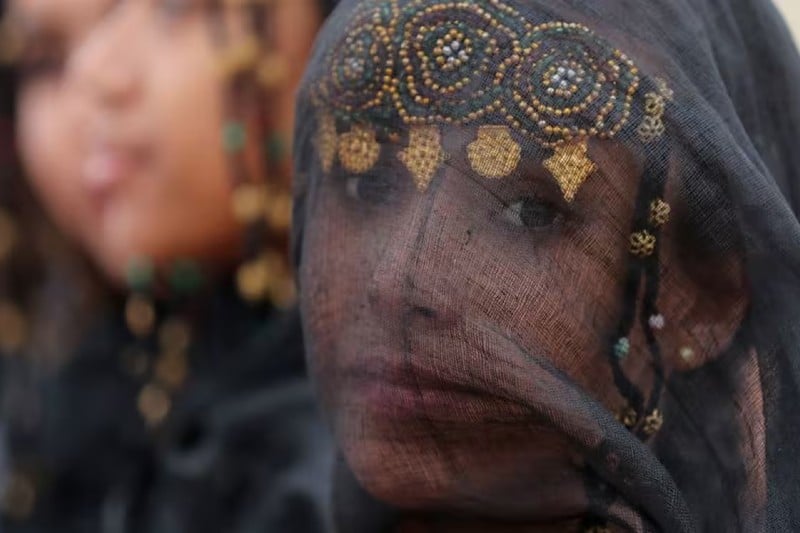 دراسات تنبش في الثقافة الشعبية الحسانية وخصوصية المرأة الصحراوية