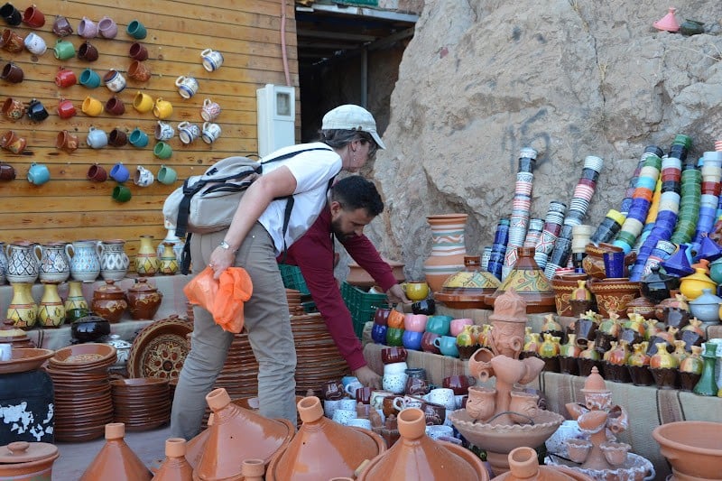 عمور تكشف خارطة طريق تطوير السياحة