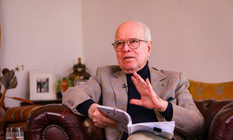 معنينو: تفاصيل حصار أسطول عسكري هولندي لمصب أبي رقراق بسبب "القراصنة"