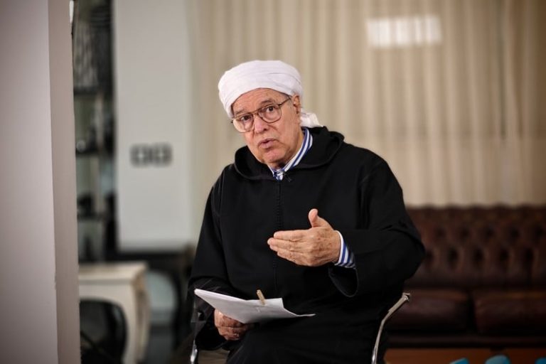 معنينو: هكذا نصّب الدلائيون سلطانا بفاس وحكموا "أبي رقراق" من الأوداية
