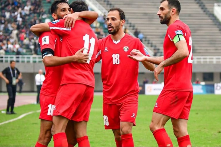 منتخب الأردن يكتسح باكستان بثلاثية نظيفة