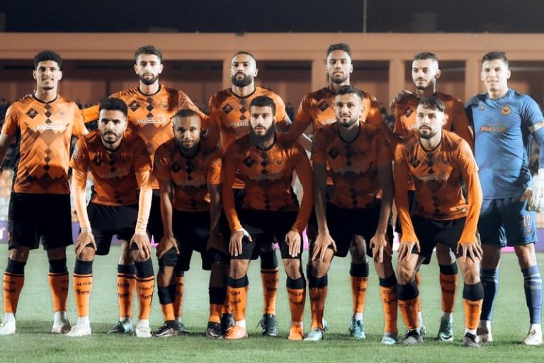 نادي نهضة بركان يشد الرحال إلى ليبيا