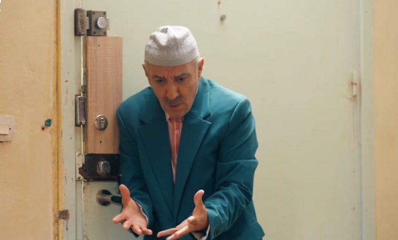 "كبور" ينتظر حسم إطلالة رمضان ناقد يدعو الفد إلى الخروج من جلباب "كبور"