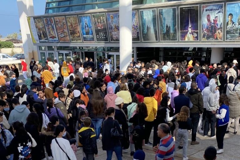 نقاد: تجربة إدخال السينما إلى "الهامش" إيجابية.. ورمضان فرصة مصالحة